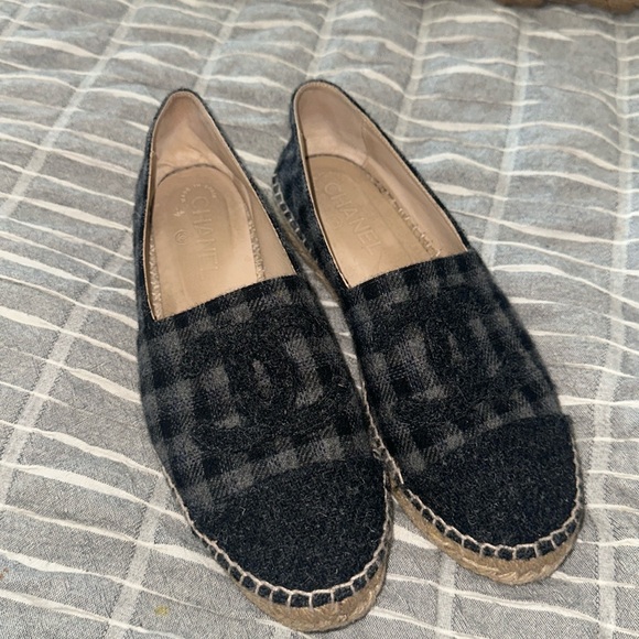 CHANEL Grey Tweed/Plaid Espadrilles 39 - Picture 1 of 6